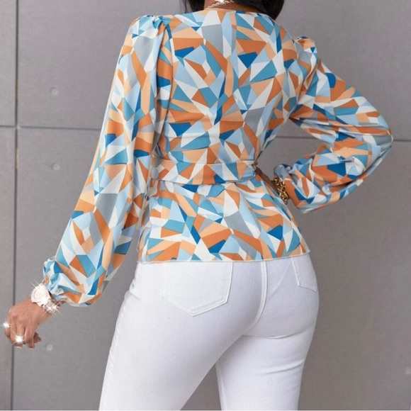 Printed Belted Blouse - Picture 2 of 3